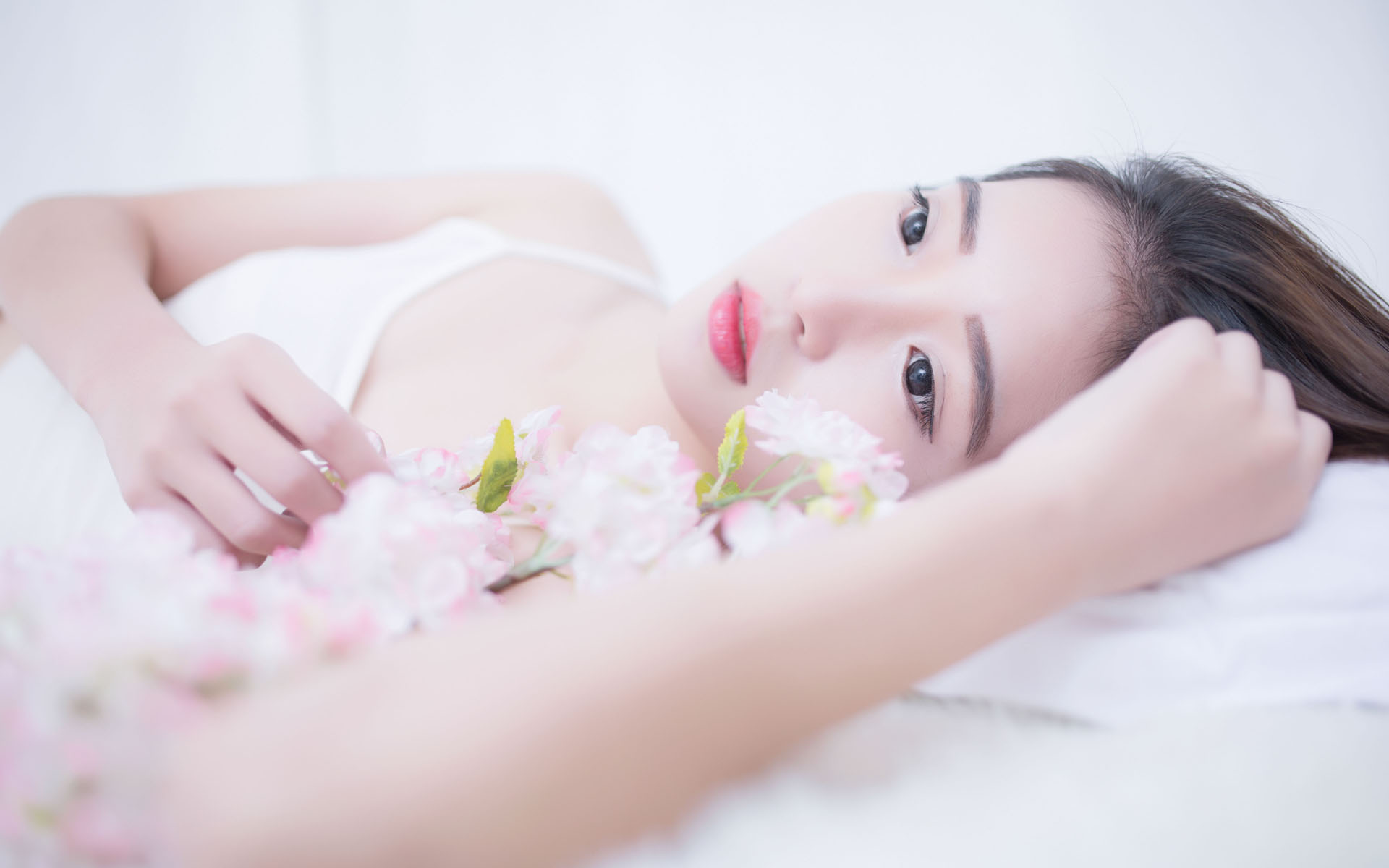 欧美 日韩 国产在线欧洲亚洲中文字幕|国产伦理久久久久久妇女视频|一区二区三区v免费_一级a一级a爰片免费免免欧美|国产午夜精品一区理论片飘花|欧美在线综合|亚洲一卡2卡3卡4卡国产网站|中马互免签证协定正式生效！中国护照“含金量”不断上升